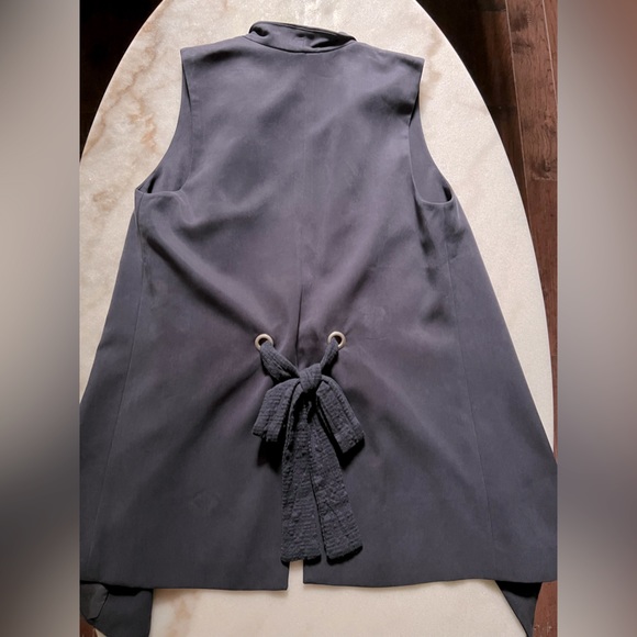 Anthropologie Elevenses Back Bow Detail Navy Vest Sz S - Picture 8 of 11
